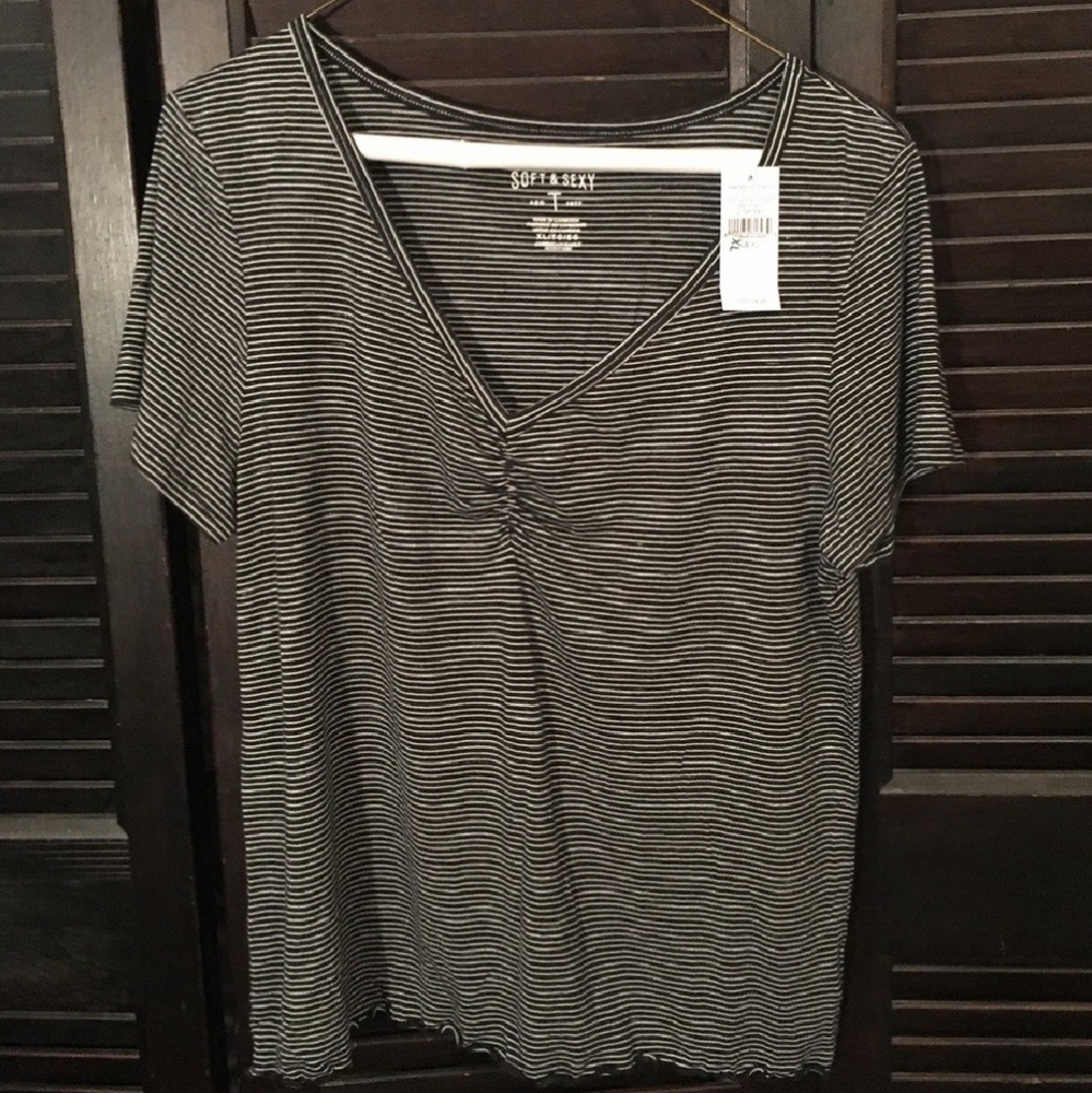 American Eagle Top